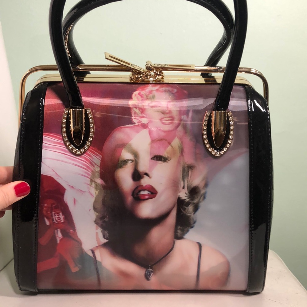 Marilyn Monroe one of a kind hologram purse
